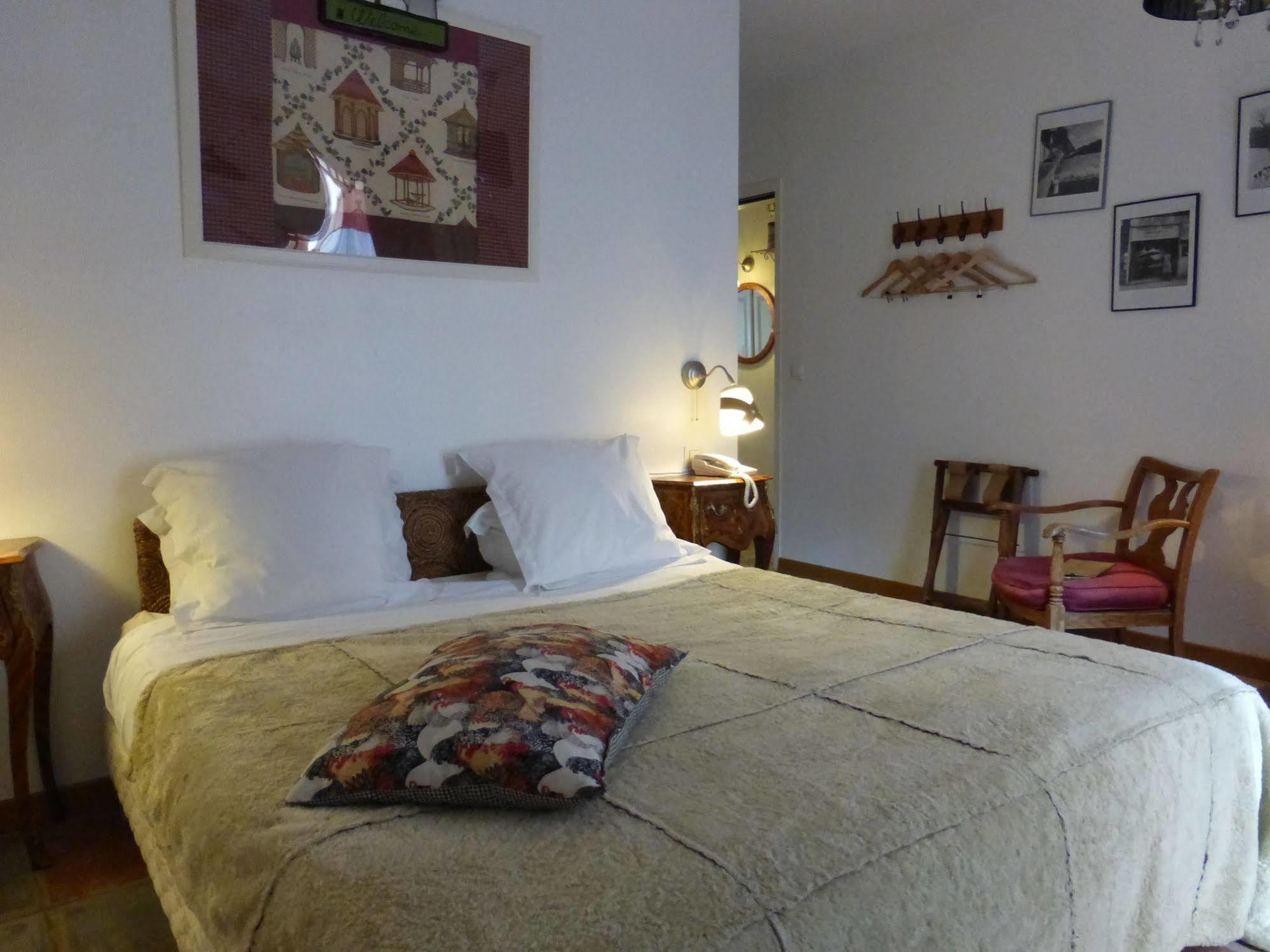 Logis Hotel La Villa Boucicaut ชาลง-ซูร์-ซอน ภายนอก รูปภาพ