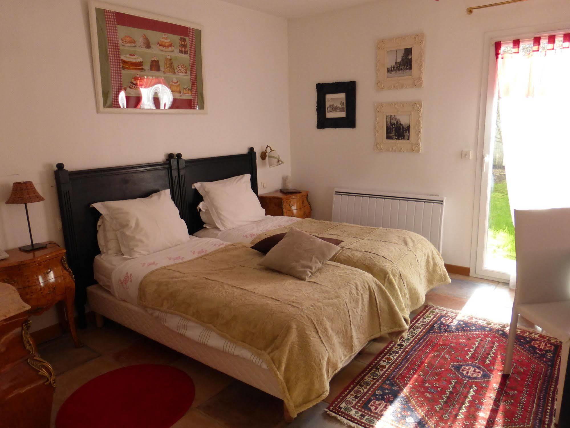 Logis Hotel La Villa Boucicaut ชาลง-ซูร์-ซอน ภายนอก รูปภาพ