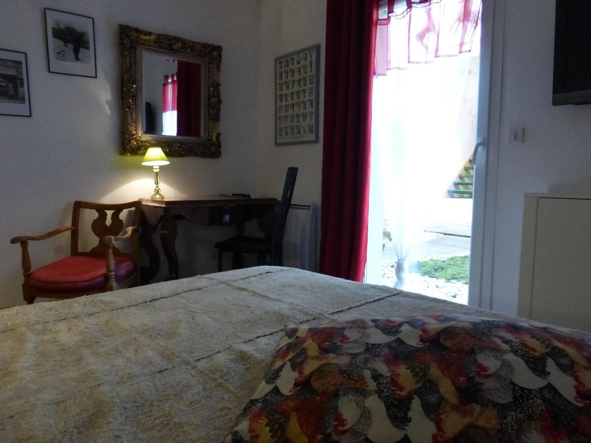 Logis Hotel La Villa Boucicaut ชาลง-ซูร์-ซอน ภายนอก รูปภาพ