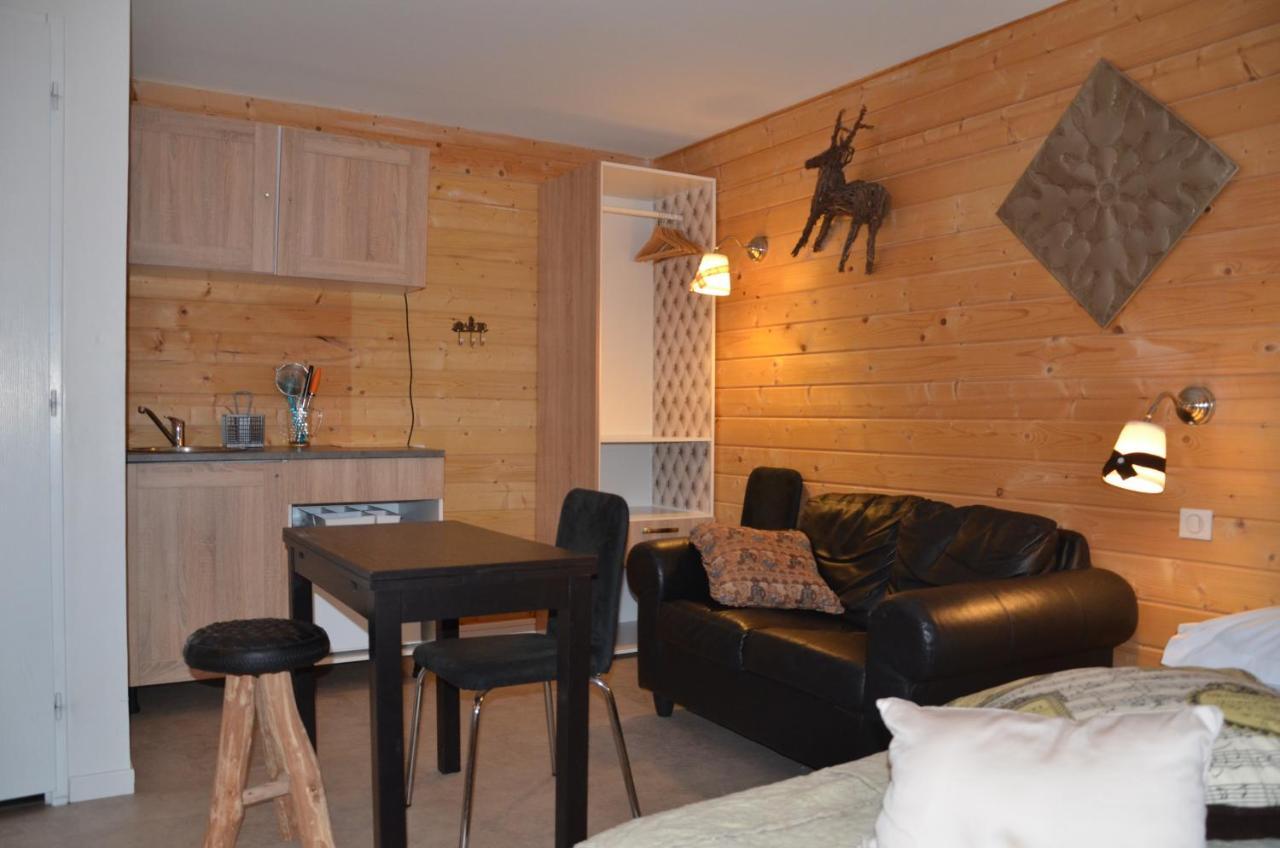 Logis Hotel La Villa Boucicaut ชาลง-ซูร์-ซอน ภายนอก รูปภาพ