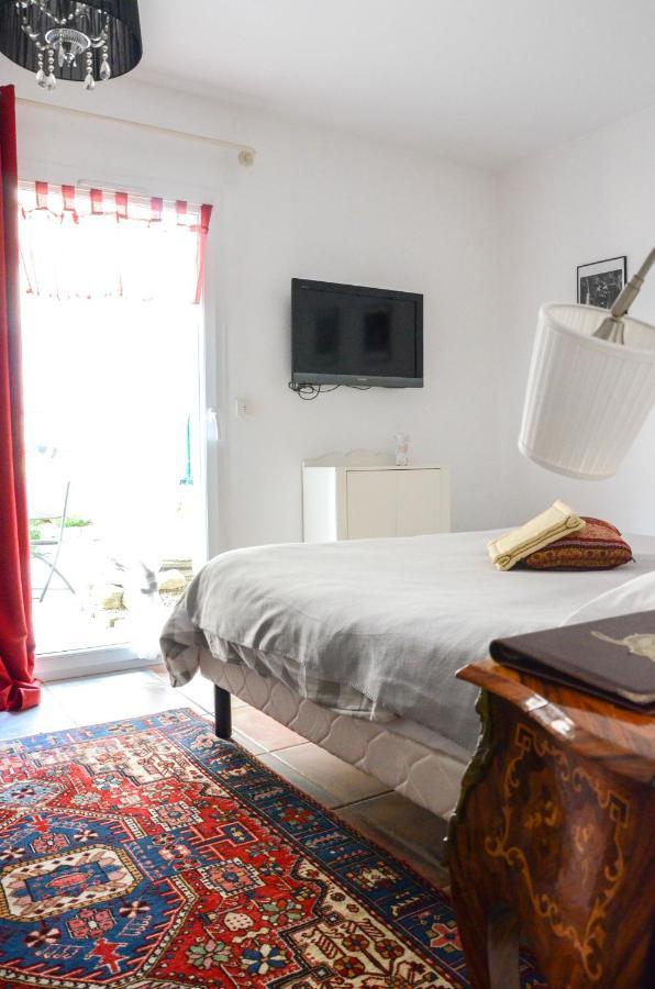 Logis Hotel La Villa Boucicaut ชาลง-ซูร์-ซอน ภายนอก รูปภาพ